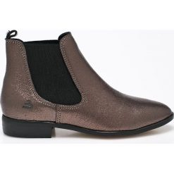 Bullboxer - Botki. Szare botki damskie skórzane Bullboxer, z okrągłym noskiem. W wyprzedaży za 139,90 zł.