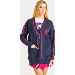 KARDIGAN Armani Exchange. Fioletowe swetry damskie Armani Exchange, s, bez wzorów, z dzianiny. Za 389,40 zł.