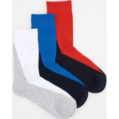 Kapcie męskie: 3 pack dwukolorowych skarpetek – Granatowy
