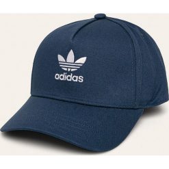 Adidas Originals - Czapka. Niebieskie czapki męskie adidas Originals, bez wzorów, z bawełny. Za 79,90 zł.