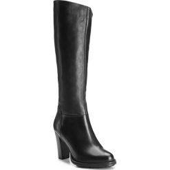 Buty damskie. Czarne kozaki damskie Wittchen, na zimę, ze skóry, eleganckie, bez obcasa, na obcasie, bez zapięcia. W wyprzedaży za 399,90 zł.