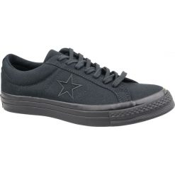 Buty Converse One Star Ox M 163380C czarne. Czarne buty sportowe męskie Converse, ze skóry, bez zapięcia. W wyprzedaży za 349,00 zł.