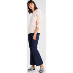 Swetry klasyczne damskie: Vila VISATIRA Sweter peach blush