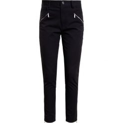 Boyfriendy damskie: MICHAEL Michael Kors HIRISE ZIP Jeansy Slim Fit black