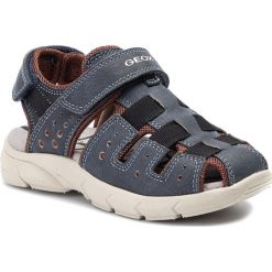 Sandały GEOX - J S.Flexyper B.D J929DD 014NC C4002 S Navy. Niebieskie sandały chłopięce Geox, ze skóry. W wyprzedaży za 199,00 zł.