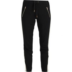Rue de Femme BOGOTA PANT Spodnie treningowe black. Czarne spodnie sportowe damskie marki Rue de Femme, l, z bawełny. Za 419,00 zł.