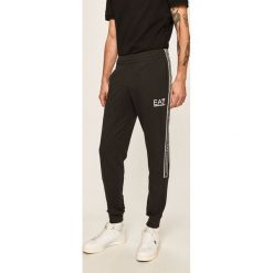 EA7 Emporio Armani - Spodnie. Niebieskie spodnie męskie EA7 Emporio Armani, xl, bez wzorów, z bawełny. Za 459,90 zł.
