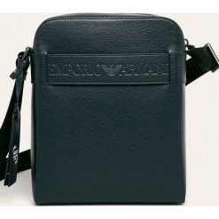 Emporio Armani - Torba skórzana. Niebieskie torby męskie skórzane Emporio Armani, w paski, z poliesteru, casualowe, na ramię, małe. W wyprzedaży za 599,90 zł.
