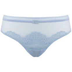 Figi klasyczne z wysokim stanem Triumph Darling Spotlight 10185430. Niebieskie figi damskie Triumph, bez wzorów, z elastanu. W wyprzedaży za 89,00 zł.