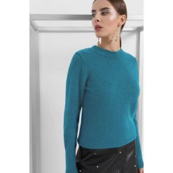 Puszysty sweter. Niebieskie swetry klasyczne damskie marki Orsay, xs, z dzianiny, z okrągłym kołnierzem. Za 79,99 zł.