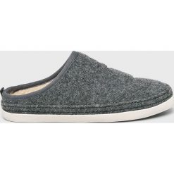 Gant - Kapcie Frank. Szare kapcie męskie marki GANT, z materiału. W wyprzedaży za 219,90 zł.