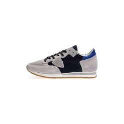 Buty Philippe Model Paris TRLU W103 TROPEZ. Niebieskie trampki męskie Philippe Model Paris, bez wzorów, bez zapięcia. Za 913,41 zł.
