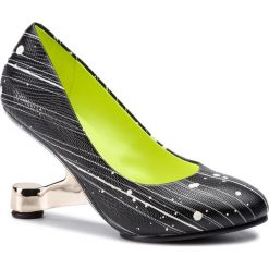 Półbuty UNITED NUDE - Eamz Pumps 10415593144 Cyber Mix. Czarne półbuty damskie marki United Nude, bez wzorów, ze skóry, eleganckie, bez obcasa, na obcasie, bez zapięcia. Za 1019,00 zł.