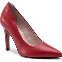 Szpilki EKSBUT - 19-5365-L73-1G Czerwony Licowa. Czerwone półbuty damskie Eksbut, bez wzorów, ze skóry, eleganckie, bez obcasa, na obcasie, bez zapięcia. W wyprzedaży za 189,00 zł.