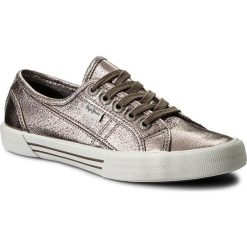 Tenisówki PEPE JEANS - Aberlady Met PLS30587 Chrome 952. Szare półbuty damskie Pepe Jeans, na co dzień, bez wzorów, z jeansu, bez obcasa, na płaskiej podeszwie, bez zapięcia. W wyprzedaży za 139,00 zł.