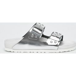 Birkenstock - Klapki Arizona Diamond. Szare klapki damskie Birkenstock, bez wzorów, ze skóry, bez obcasa, na obcasie. W wyprzedaży za 539,90 zł.