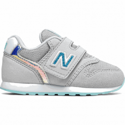 New Balance IZ996HGY. Buciki niemowlęce New Balance, z materiału, bez zapięcia. Za 179,99 zł.