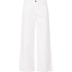 Boyfriendy damskie: Bruuns Bazaar SAGA JEANS Jeansy Relaxed Fit eggnog