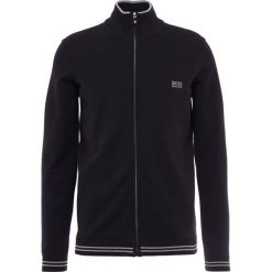 BOSS ATHLEISURE ZOME Kardigan black. Czarne kardigany męskie marki BOSS Athleisure, m, z bawełny. W wyprzedaży za 468,30 zł.