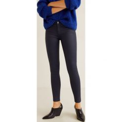 Mango - Jeansy Belle. Niebieskie jeansy damskie skinny marki Mango, z elastanu. Za 129,90 zł.