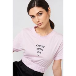 Cheap Monday Krótki top Mirror Logo - Pink. Różowe topy damskie marki Cheap Monday, bez wzorów, z okrągłym kołnierzem. W wyprzedaży za 30,28 zł.