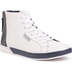 Sneakersy QUAZI - QZ-53-04-000483 102. Białe sneakersy męskie QUAZI, na co dzień, bez wzorów, ze skóry, bez zapięcia. Za 339,00 zł.
