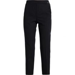 Bryczesy damskie: MARCIANO LOS ANGELES FLUID PANTS Spodnie treningowe jet black