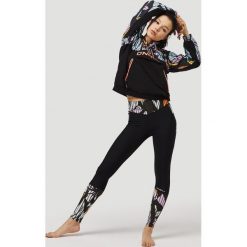 O'Neill Explore Legginsy Czarny. Czarne spodnie damskie O'Neill, xs, z elastanu. Za 309,95 zł.