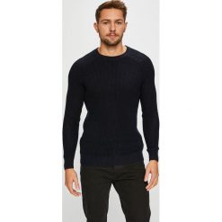 Dissident - Sweter. Niebieskie swetry klasyczne męskie marki Dissident, xl, z bawełny, z okrągłym kołnierzem. W wyprzedaży za 79,90 zł.