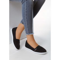 Granatowe Tenisówki Chirpy. Trampki i tenisówki damskie Born2be, bez wzorów, bez zapięcia. Za 34,99 zł.