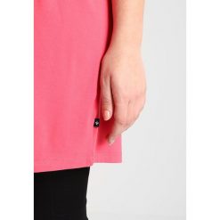 T-shirty damskie: ADIA LONG ROUND NECK UNI Tshirt z nadrukiem pink hibiscus