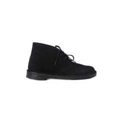 Botki Clarks DESERT BOOT W. Czarne botki damskie Clarks, bez zapięcia. Za 608,43 zł.