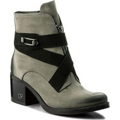 Botki CARINII - B4053 J51-360-POL-861. Szare botki damskie na obcasie Carinii, z nubiku. W wyprzedaży za 289,00 zł.