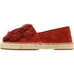Chie Mihara PARTY Espadryle ante brick. Czerwone espadryle damskie Chie Mihara, z materiału. W wyprzedaży za 449,50 zł.