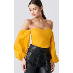 NA-KD Boho Top z odkrytymi ramionami - Yellow. Żółte topy damskie marki NA-KD Boho, bez wzorów, bez kołnierzyka. Za 121,95 zł.