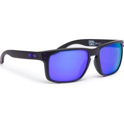 Okulary przeciwsłoneczne OAKLEY - Holbrook OO9102-26 Matte Black/Violet Iridium. Czarne okulary przeciwsłoneczne męskie marki Oakley, z tworzywa sztucznego. W wyprzedaży za 479,00 zł.
