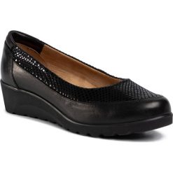 Półbuty LASOCKI - RST-4584-03ME Black. Czarne półbuty damskie Lasocki, na co dzień, bez wzorów, ze skóry, bez obcasa, na koturnie, bez zapięcia. W wyprzedaży za 74,98 zł.