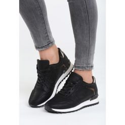 Czarne Buty Sportowe Bring Me Down. Brązowe buty sportowe damskie marki Born2be, z materiału, na obcasie. Za 69,99 zł.