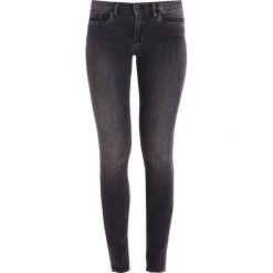 Calvin Klein Jeans MID RISE SKINNY Jeans Skinny Fit roxy grey. Szare jeansy damskie Calvin Klein Jeans. W wyprzedaży za 314,30 zł.