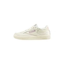 Buty Reebok Classic CLUB C 85. Białe trampki i tenisówki damskie marki Reebok Classic, bez wzorów, bez zapięcia. Za 379,00 zł.