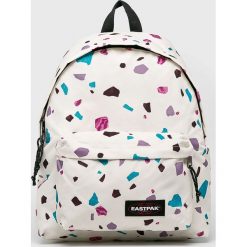 Eastpak - Plecak. Białe plecaki damskie Eastpak, z nadrukiem, z poliesteru. W wyprzedaży za 129,90 zł.