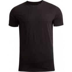 T-shirt męski TSM601 - głęboka czerń - Outhorn. Czarne koszulki męskie marki Outhorn, m, bez wzorów, bez kołnierzyka. Za 39,99 zł.