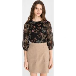 Vero Moda Julie Bluzka Czarny. Czarne bluzki damskie Vero Moda, xs, w kwiaty, z poliesteru, bez kołnierzyka, bez rękawów. Za 131,95 zł.