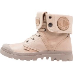 Botki damskie: Palladium Botki sznurowane taupe