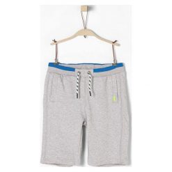 S.Oliver Szorty Chłopięce Xl, Szary. Szare spodenki chłopięce S.Oliver, na lato, bez wzorów, eleganckie, krótkie. Za 75,00 zł.