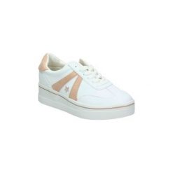 Buty Maria Mare MARIA MARE 67490. Białe buty sportowe damskie Maria Mare, bez wzorów, sportowe. W wyprzedaży za 152,49 zł.