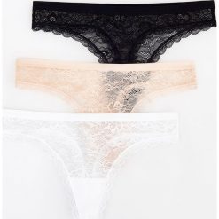 Koronkowe stringi 3 pack - Czarny. Czarne stringi damskie Reserved, s, bez wzorów, z koronki. W wyprzedaży za 29,99 zł.