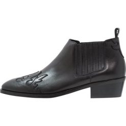 Botki damskie: Toral Ankle boot carlota