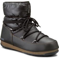 Śniegowce Moon Boot Low Nylon 24006200001. Czarne śniegowce damskie Moon Boot, z nylonu, bez zapięcia. W wyprzedaży za 339,00 zł.