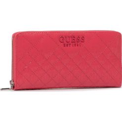 Duży Portfel Damski GUESS - Queenie (SY) SLG SWSY76 66630 COR. Różowe portfele damskie Guess, z aplikacjami, ze skóry ekologicznej. Za 289,00 zł.